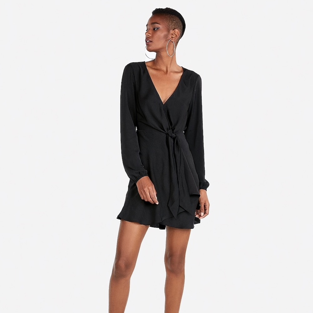 Express Black V-Neck Elastic Waist Mini Dress